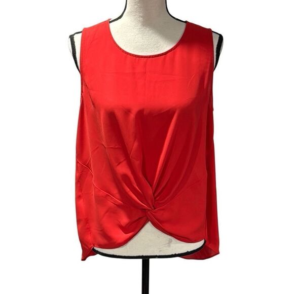 BCBGeneration Knotted Front Top - Picture 1 of 5